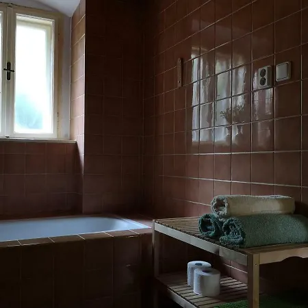 Dom Na Schodoch Apartman Banská Štiavnica